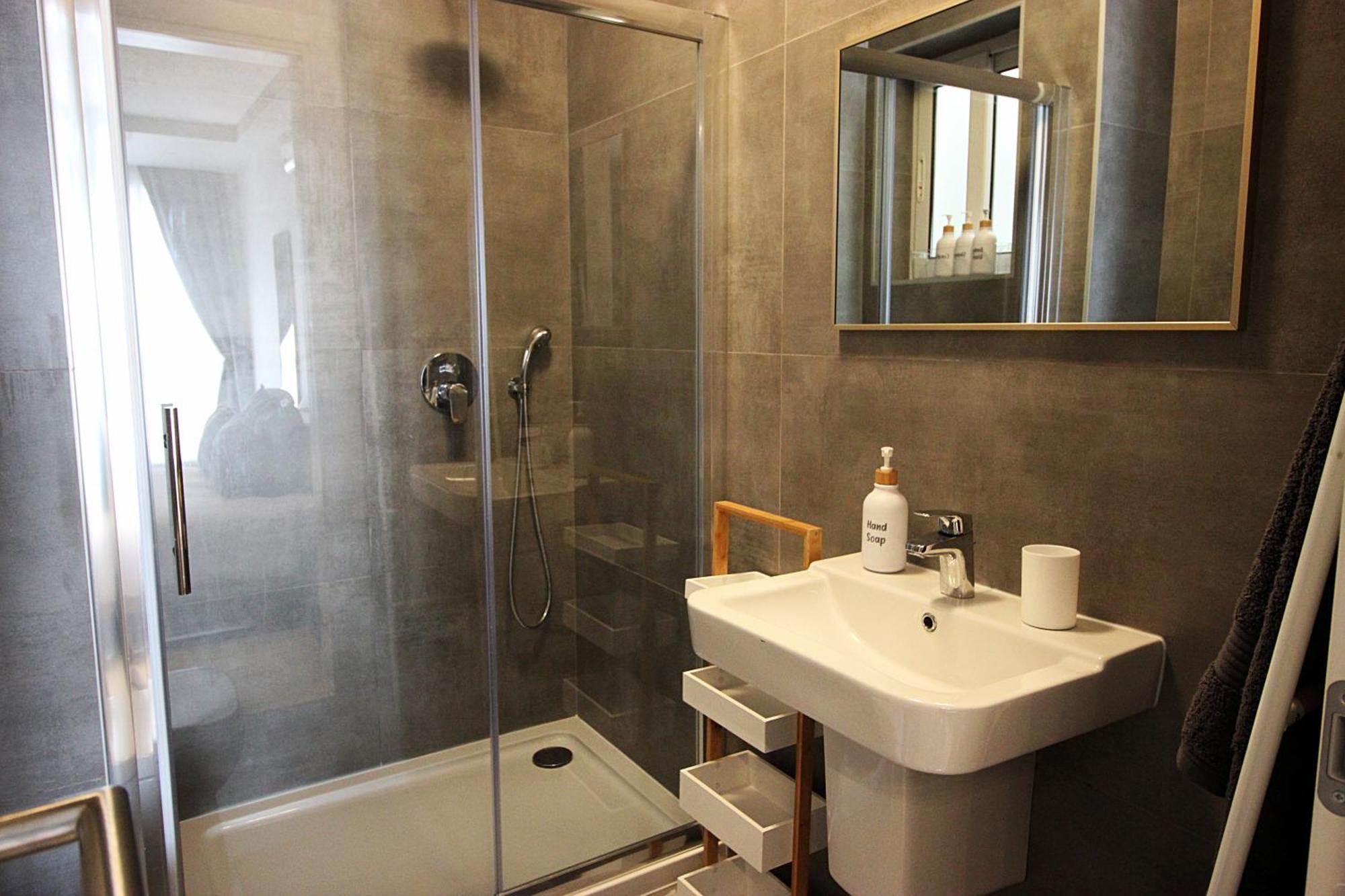 סיינט פול ביי Modern & Spacious 2Br Penthouse With Terrace - Close To Qawra Beach מראה חיצוני תמונה