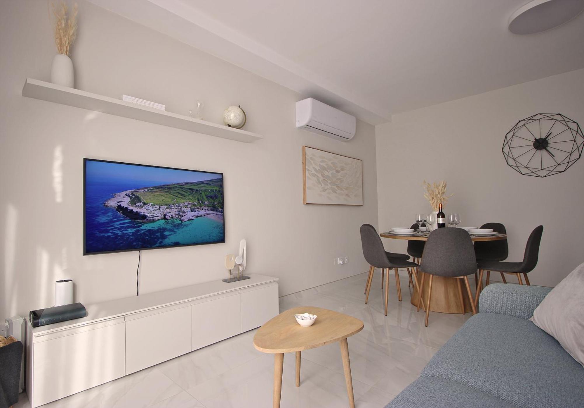 סיינט פול ביי Modern & Spacious 2Br Penthouse With Terrace - Close To Qawra Beach מראה חיצוני תמונה